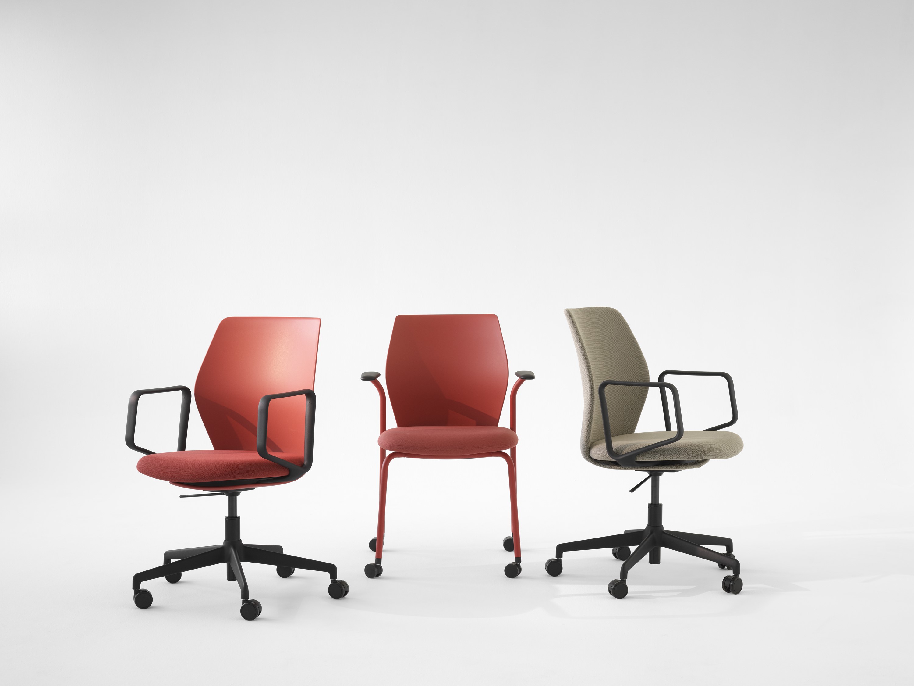 Contour Castor Chairs